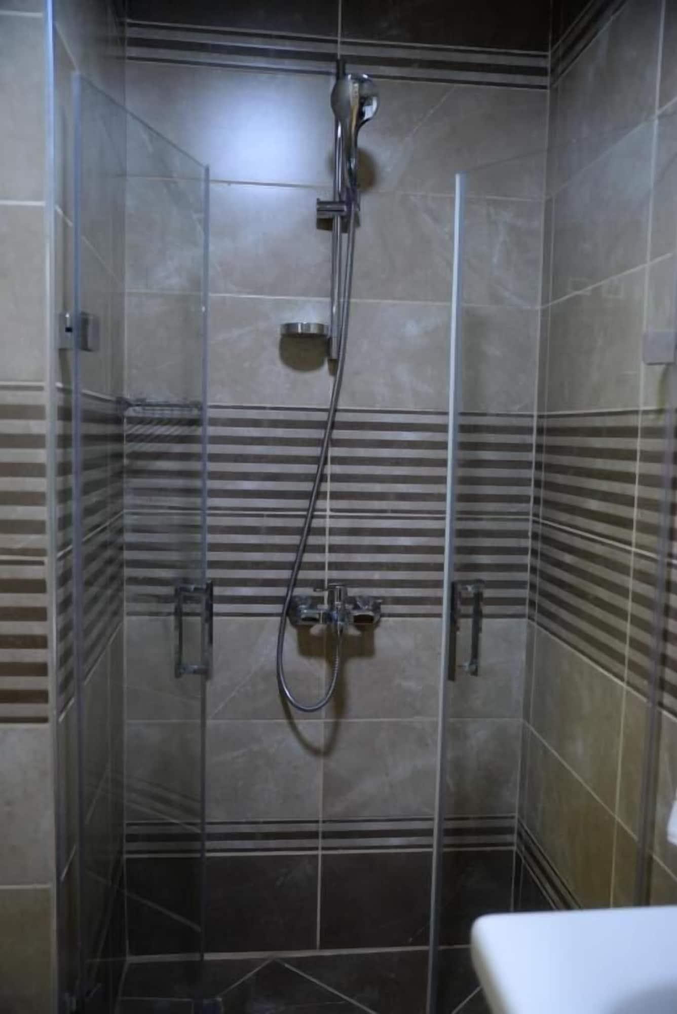 Ferman Apart Hotel Sisli Harbiye Exterior photo