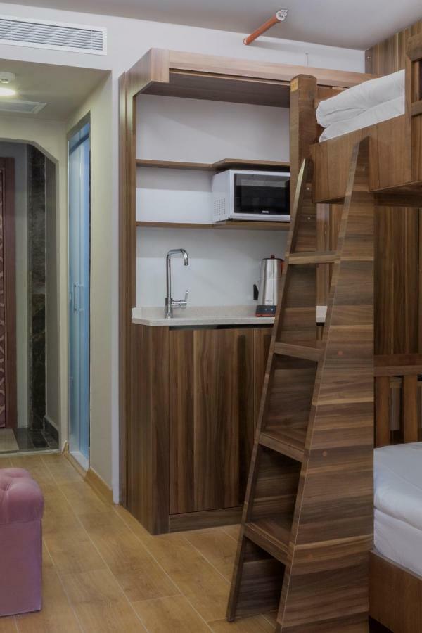 Ferman Apart Hotel Sisli Harbiye Exterior photo